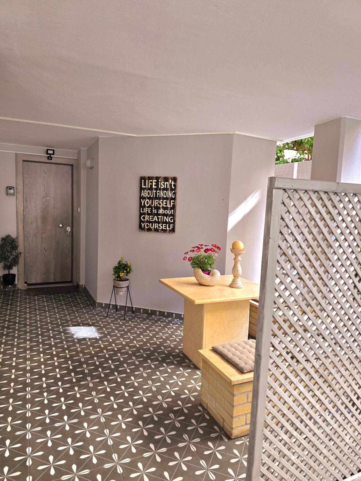 Glyfadas Luxury Design Apartments أثينا المظهر الخارجي الصورة
